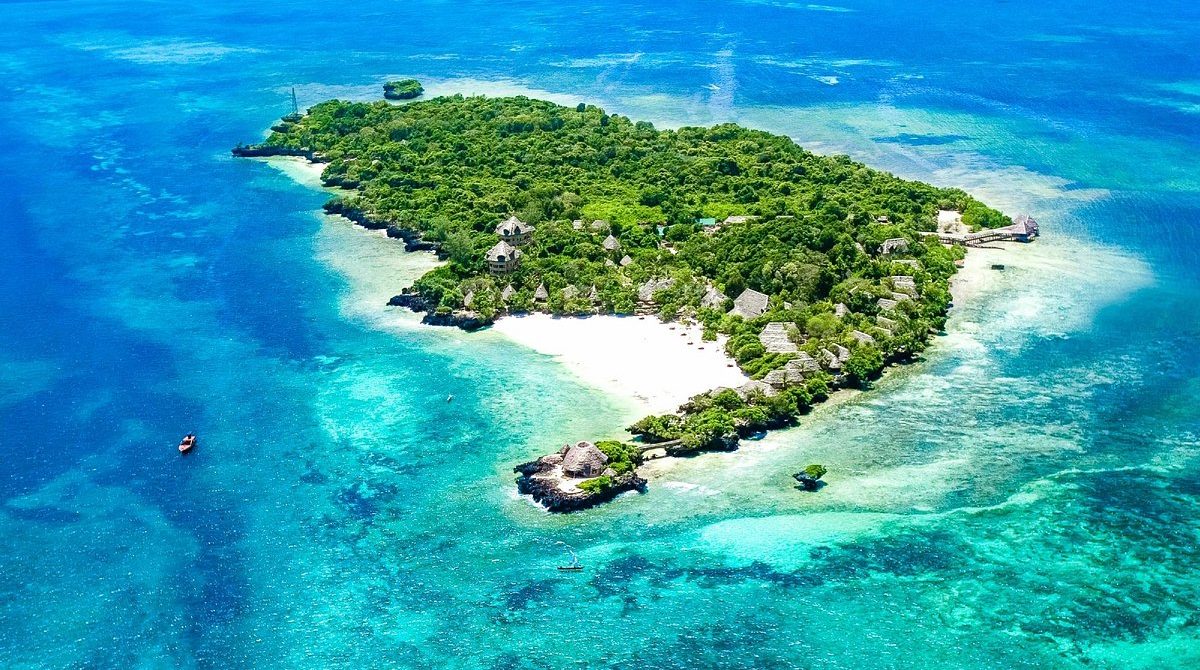5-Day Diani Beach/Tsavo East/Saltlick/West/Amboseli